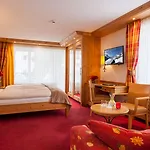 Hotel Holiday 3* Zermatt