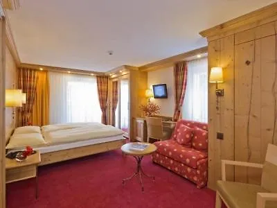 Hotel Holiday Ξενοδοχείο