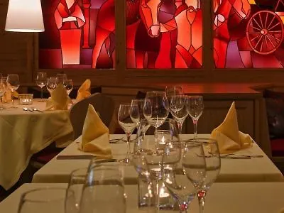 Hotel Holiday Hotel