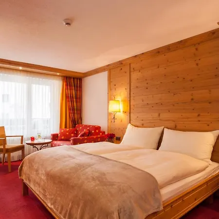 Hotel Holiday Ξενοδοχείο Ζερμάτ