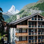 Hotel Holiday Hotel 3*