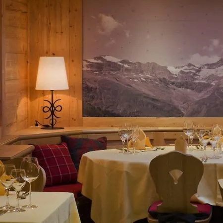 Hotel Hotel Holiday Zermatt